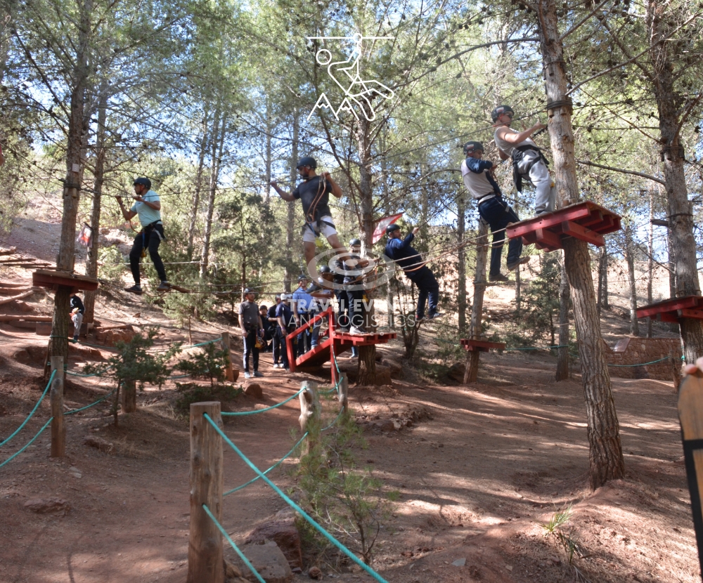 Tyrolienne et ateliers d’aventure